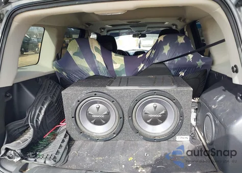 2012 Jeep Patriot Latitude z USA, uszkodzony, nr VIN 1C4NJRFB4CD552033